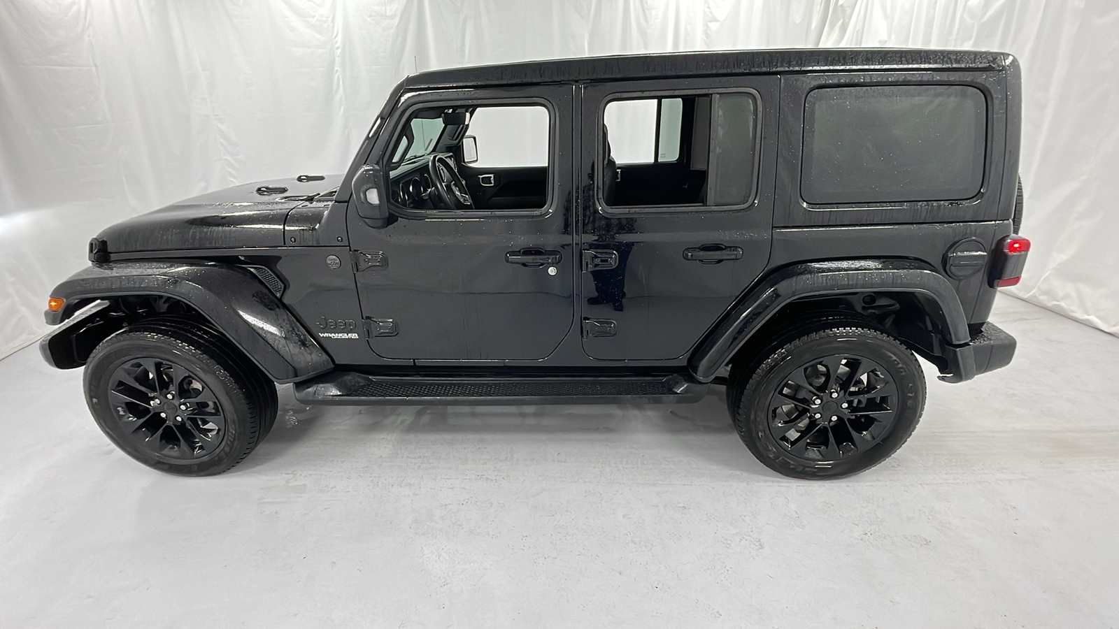 2022 Jeep Wrangler Unlimited High Altitude 6