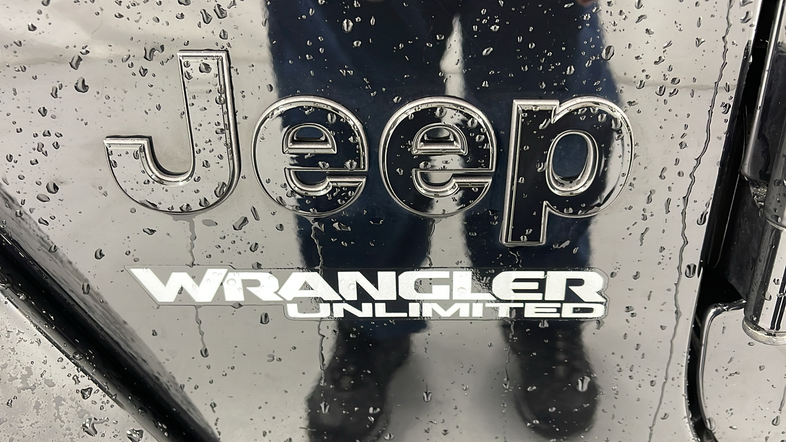 2022 Jeep Wrangler Unlimited High Altitude 32