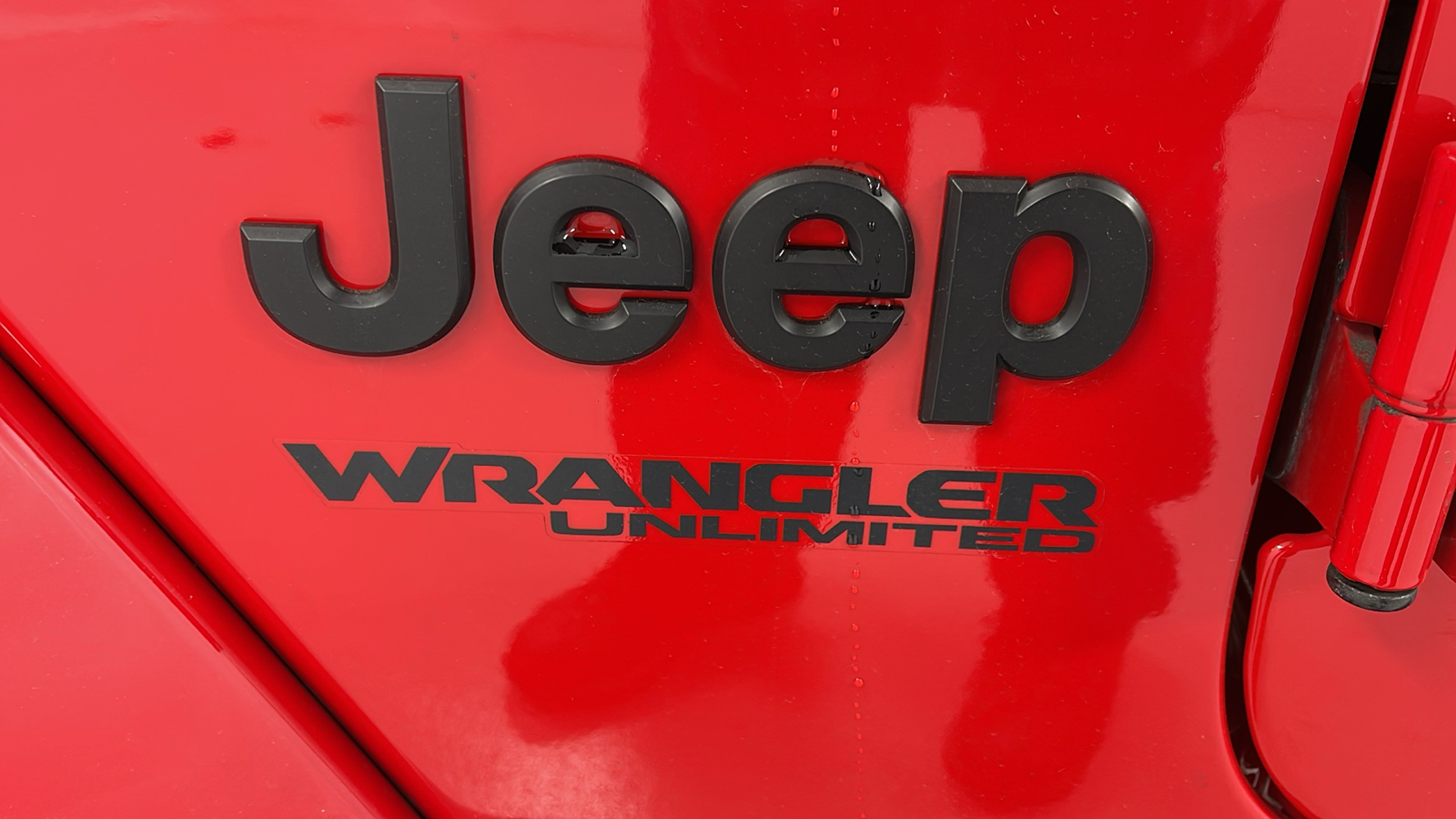 2020 Jeep Wrangler Unlimited Sahara Altitude 34