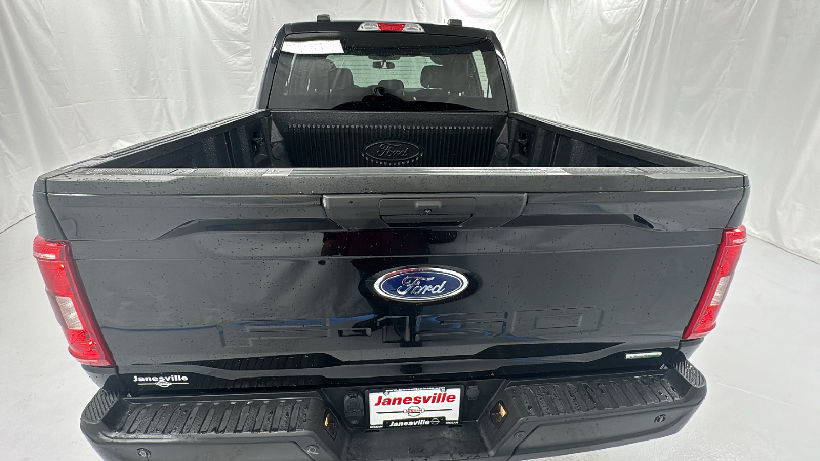 2021 Ford F-150 XLT 4