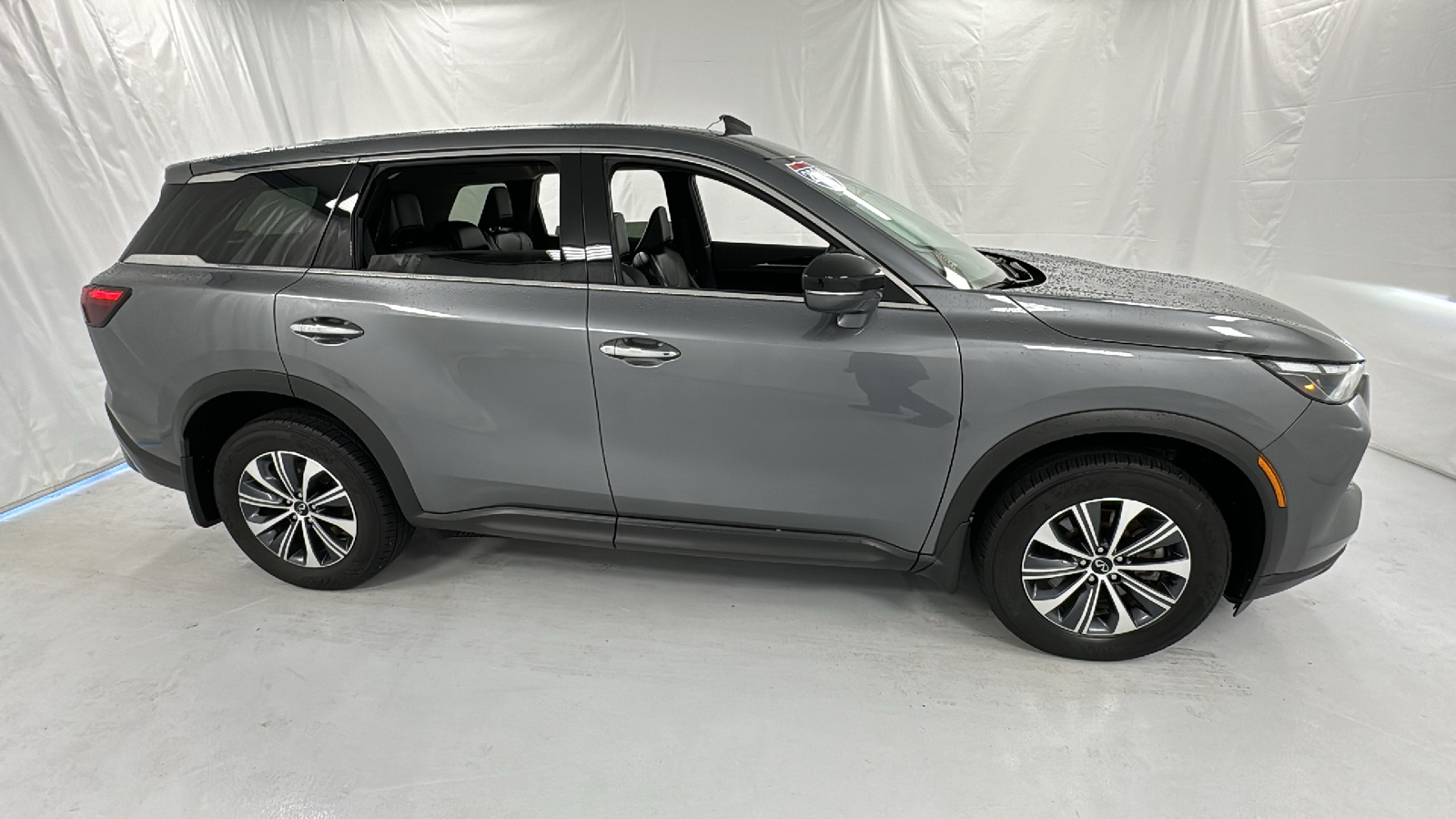 2024 INFINITI QX60 PURE 2