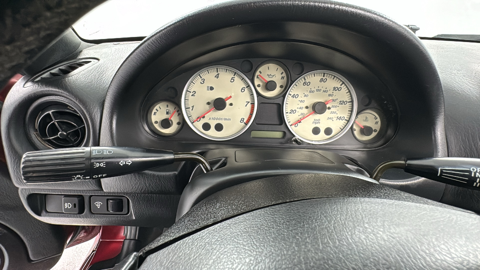 2003 Mazda Miata SE 16