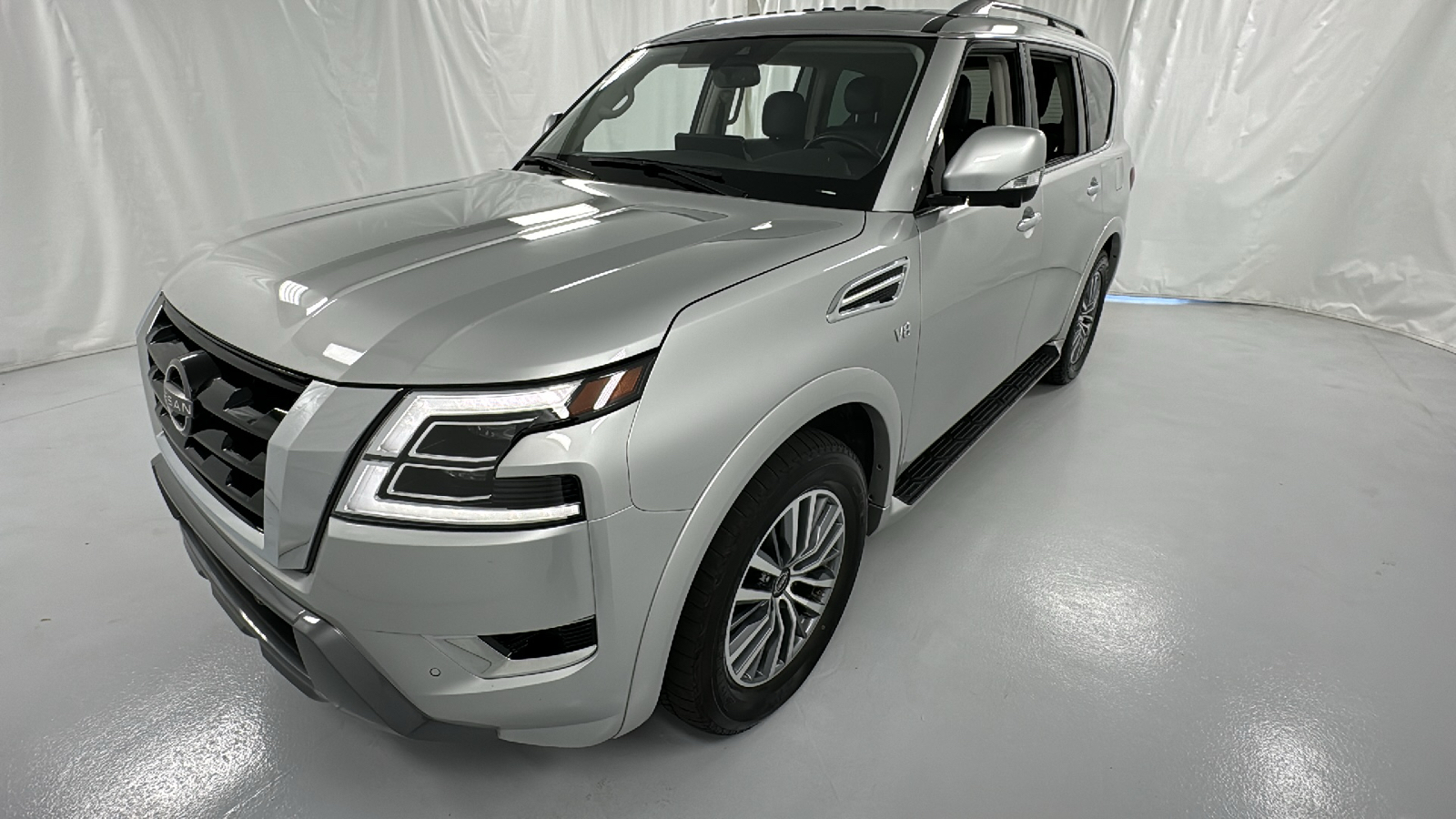 2022 Nissan Armada SL 7