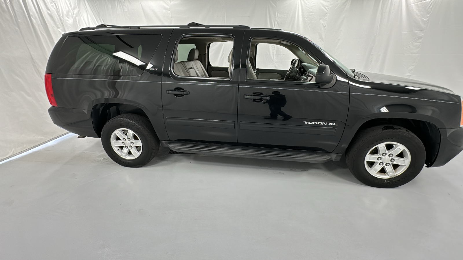 2013 GMC Yukon XL SLT 1500 2