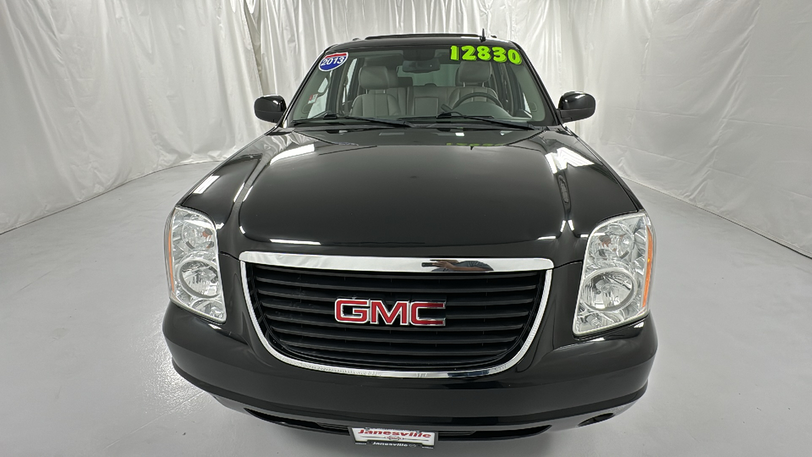 2013 GMC Yukon XL SLT 1500 8