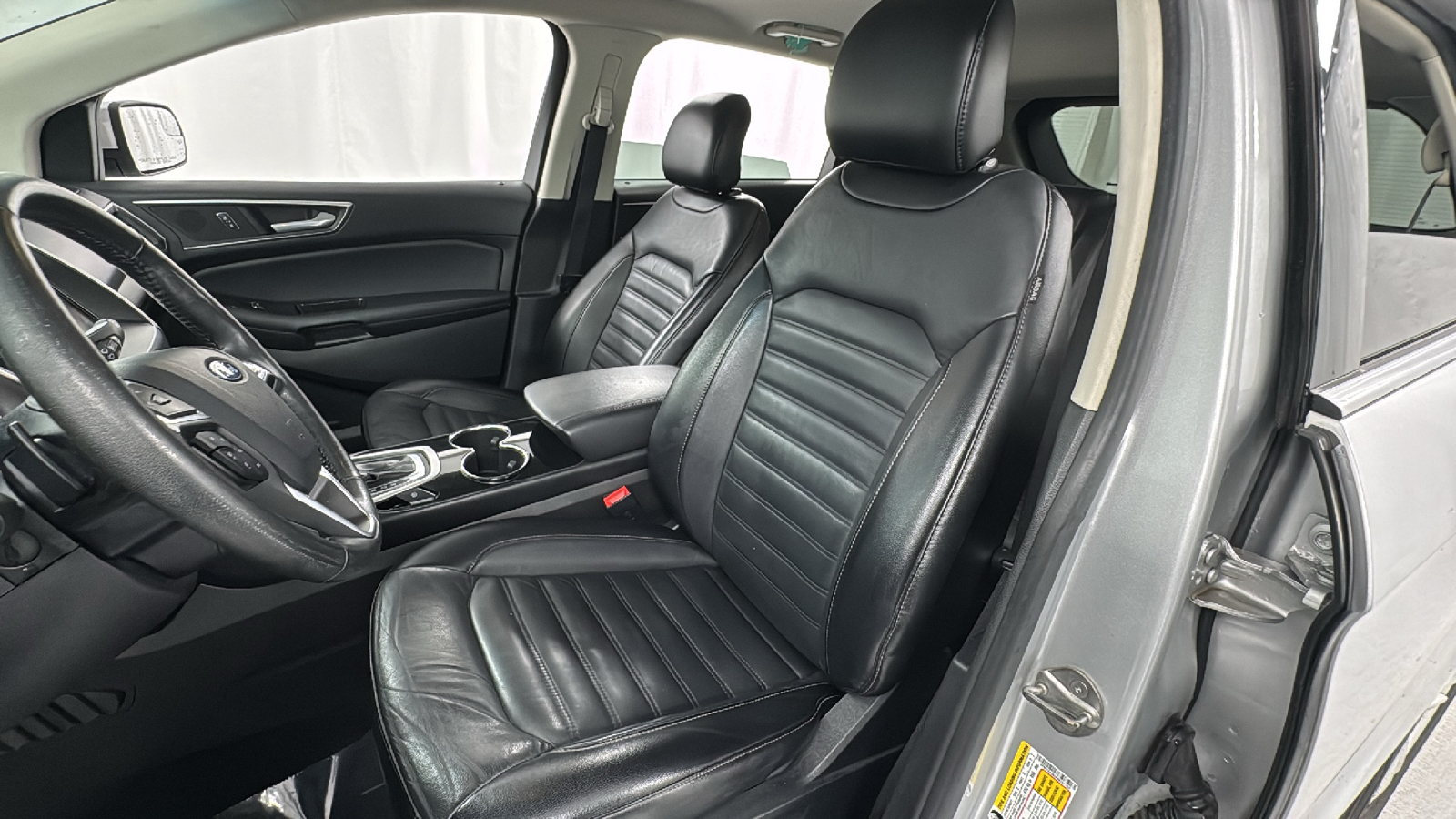 2015 Ford Edge SEL 10