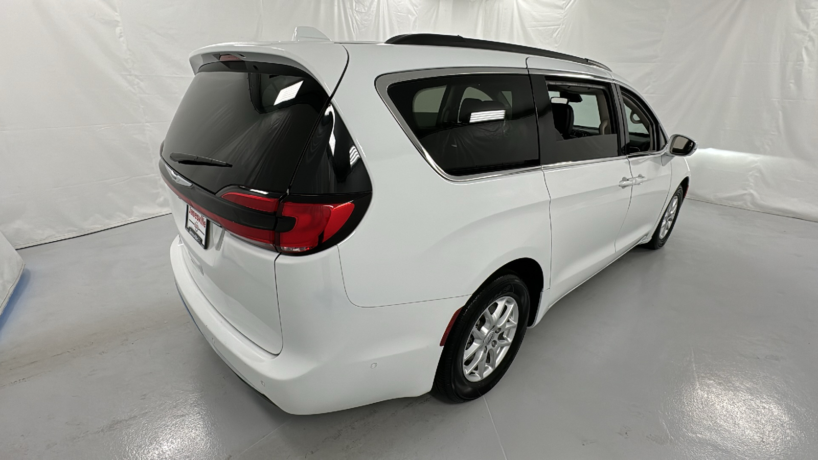 2022 Chrysler Pacifica Touring L 3