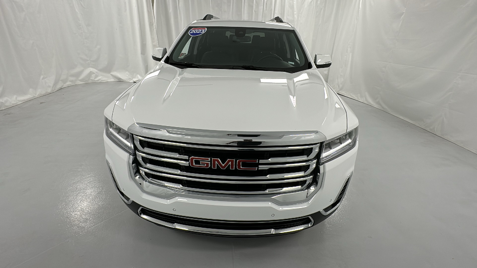 2023 GMC Acadia SLT 8