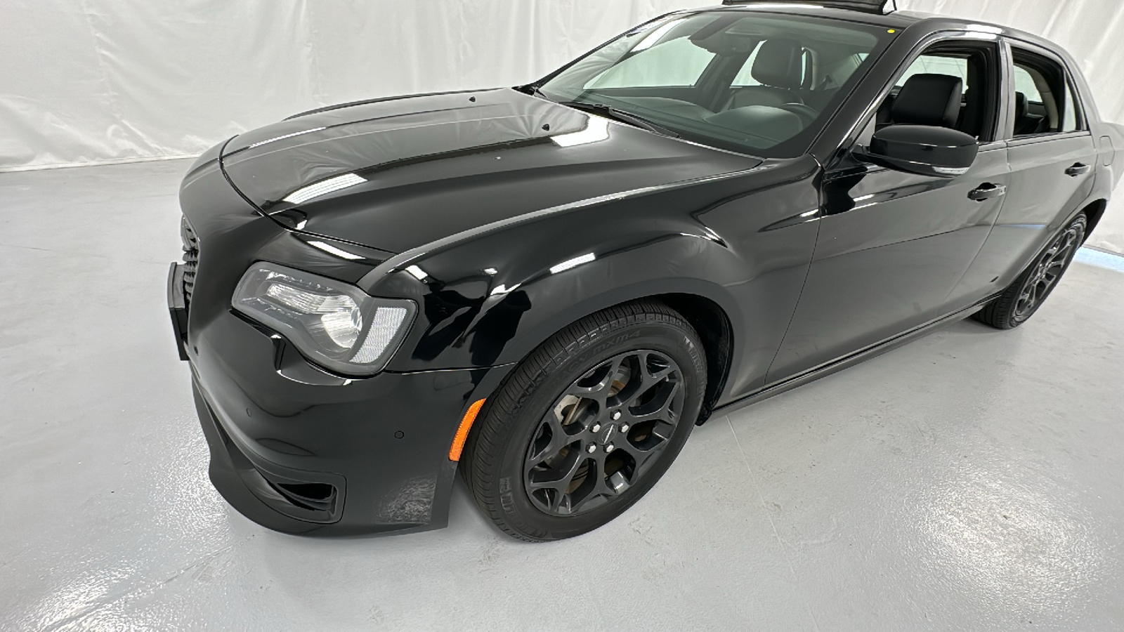 2022 Chrysler 300 Touring 7