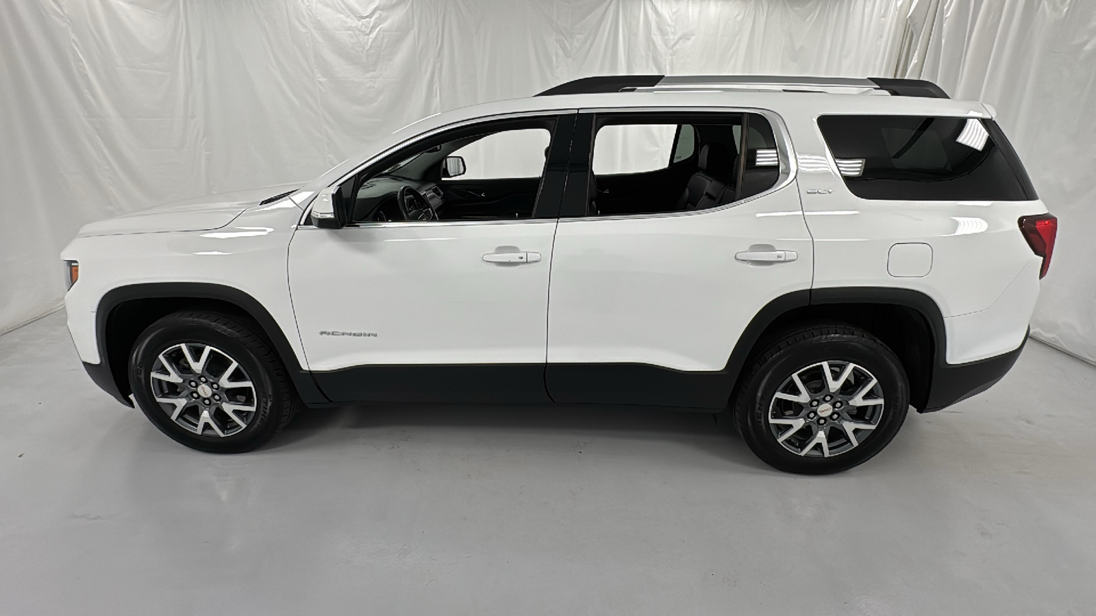 2023 GMC Acadia SLT 6