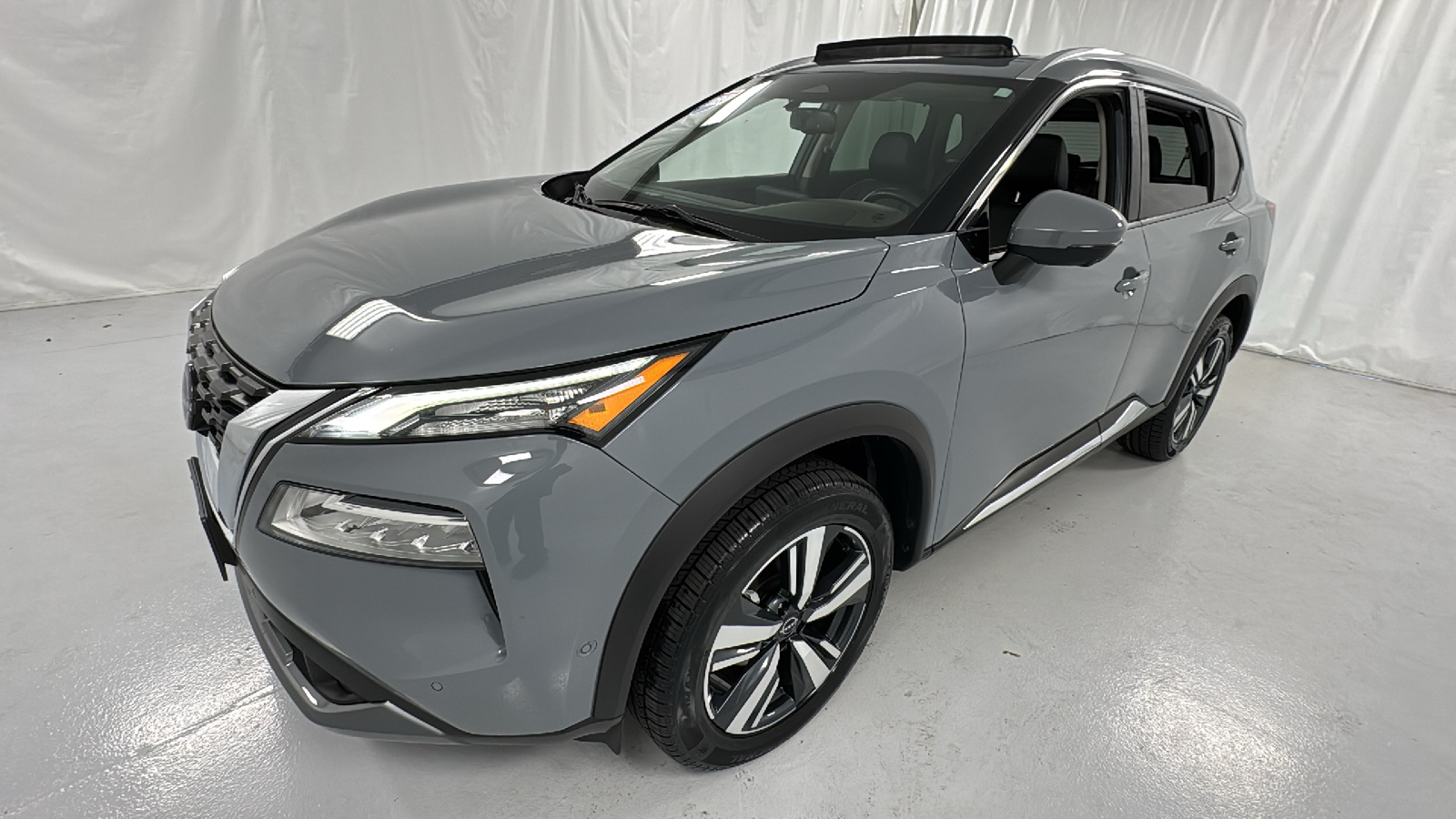 2023 Nissan Rogue SL 7