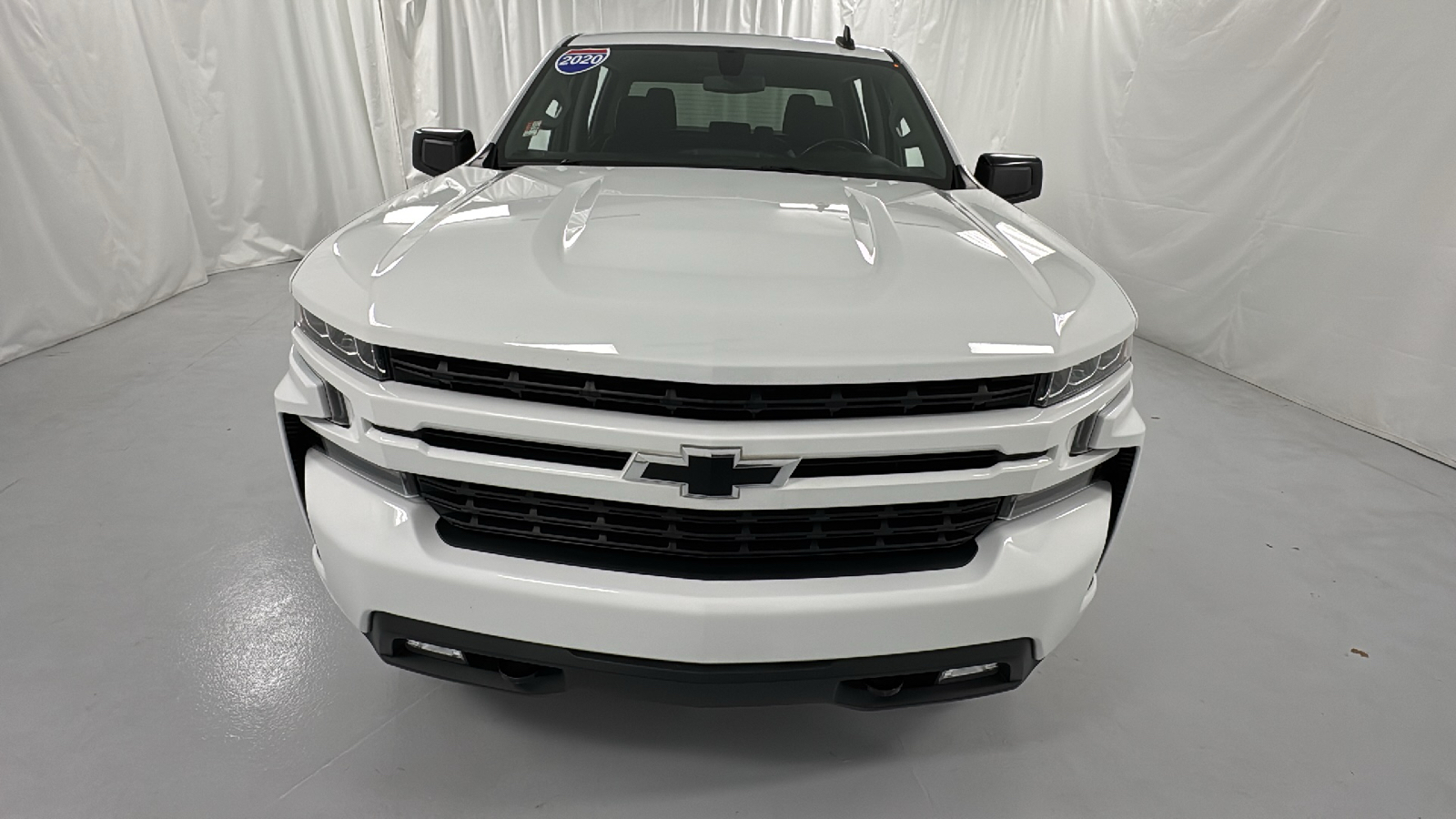 2020 Chevrolet Silverado 1500 RST 8