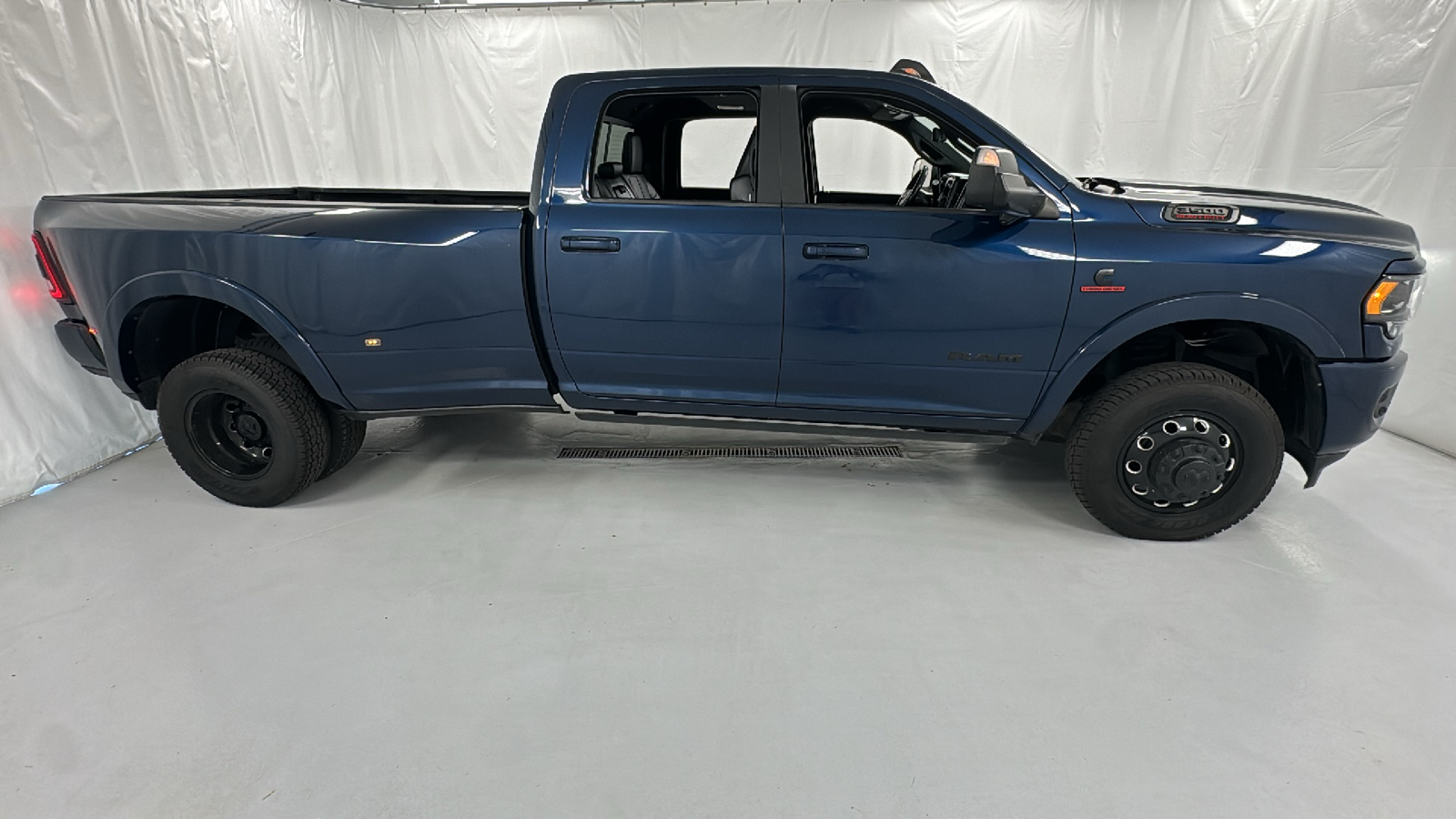 2022 Ram 3500 Limited 2