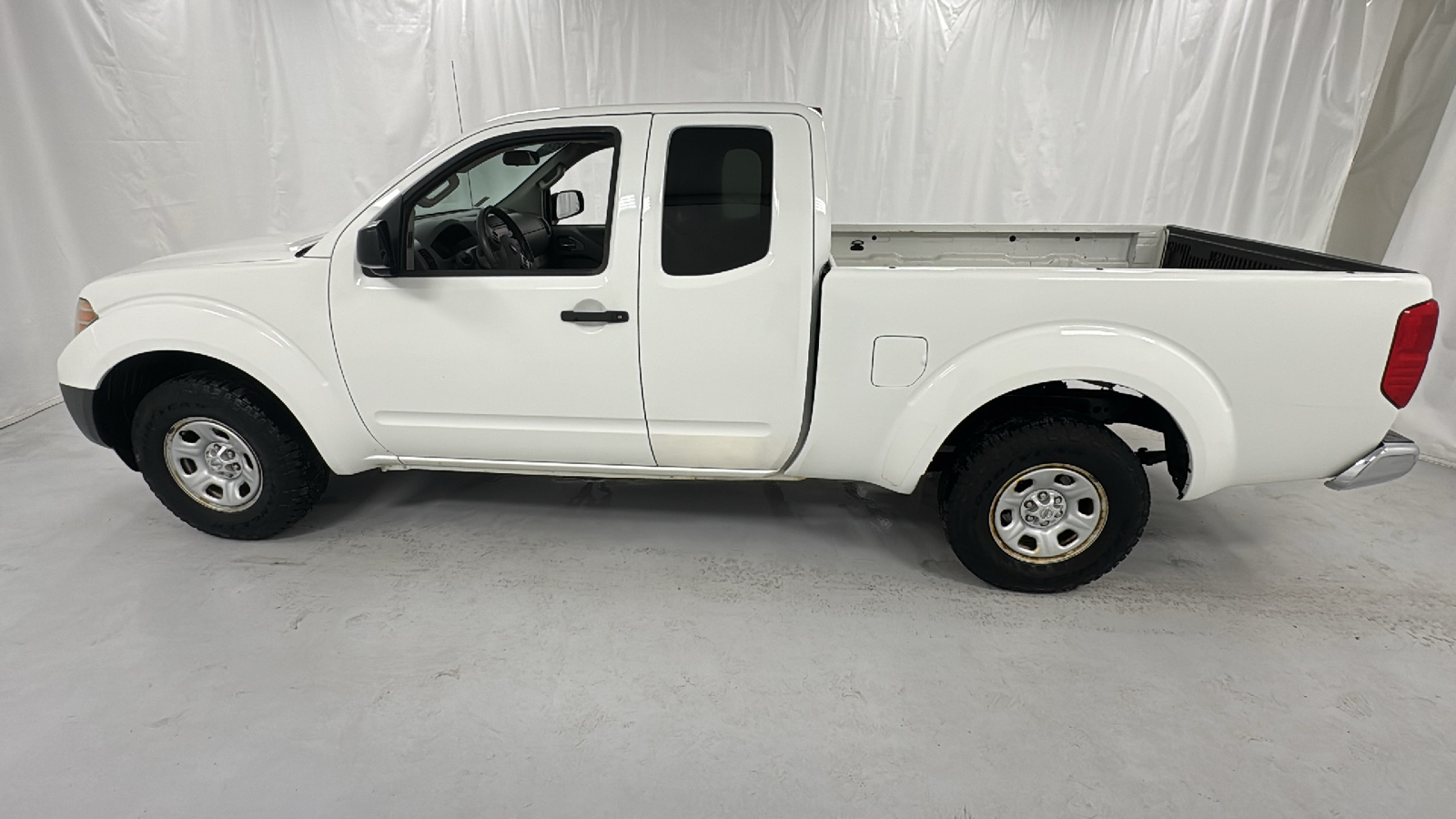 2014 Nissan Frontier S 6