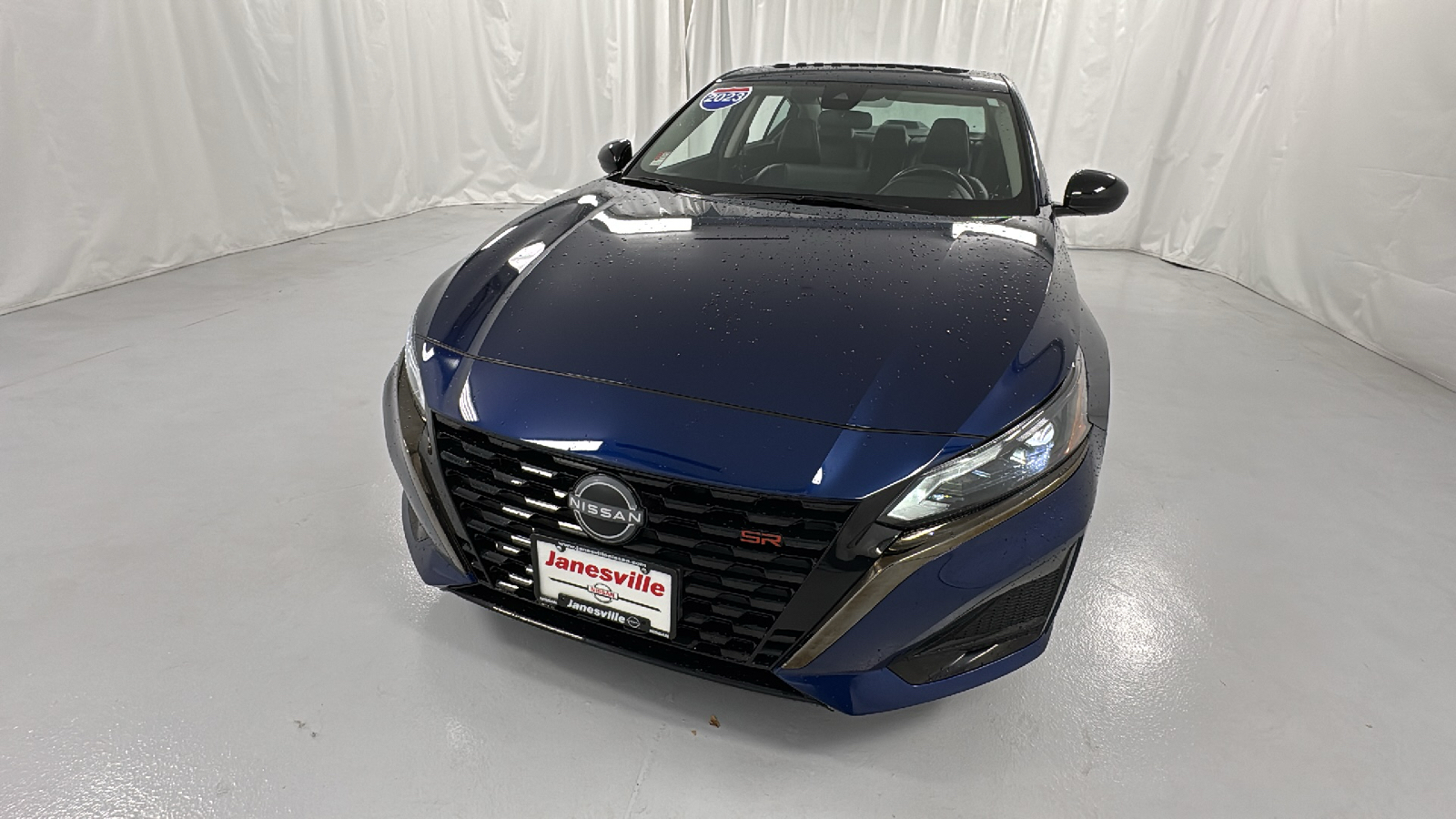 2023 Nissan Altima 2.5 SR 8