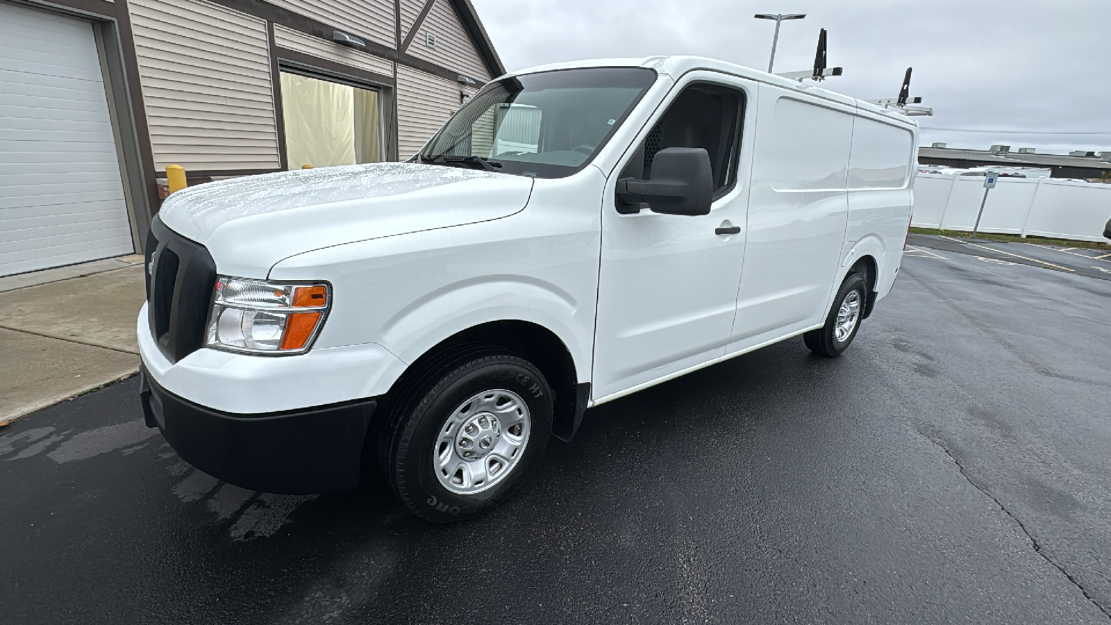 2020 Nissan NV1500 SV 7