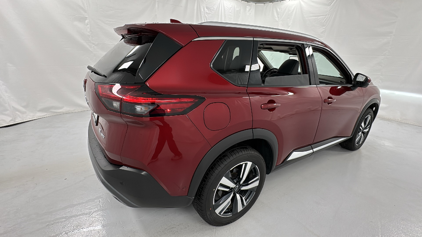 2023 Nissan Rogue SL 3