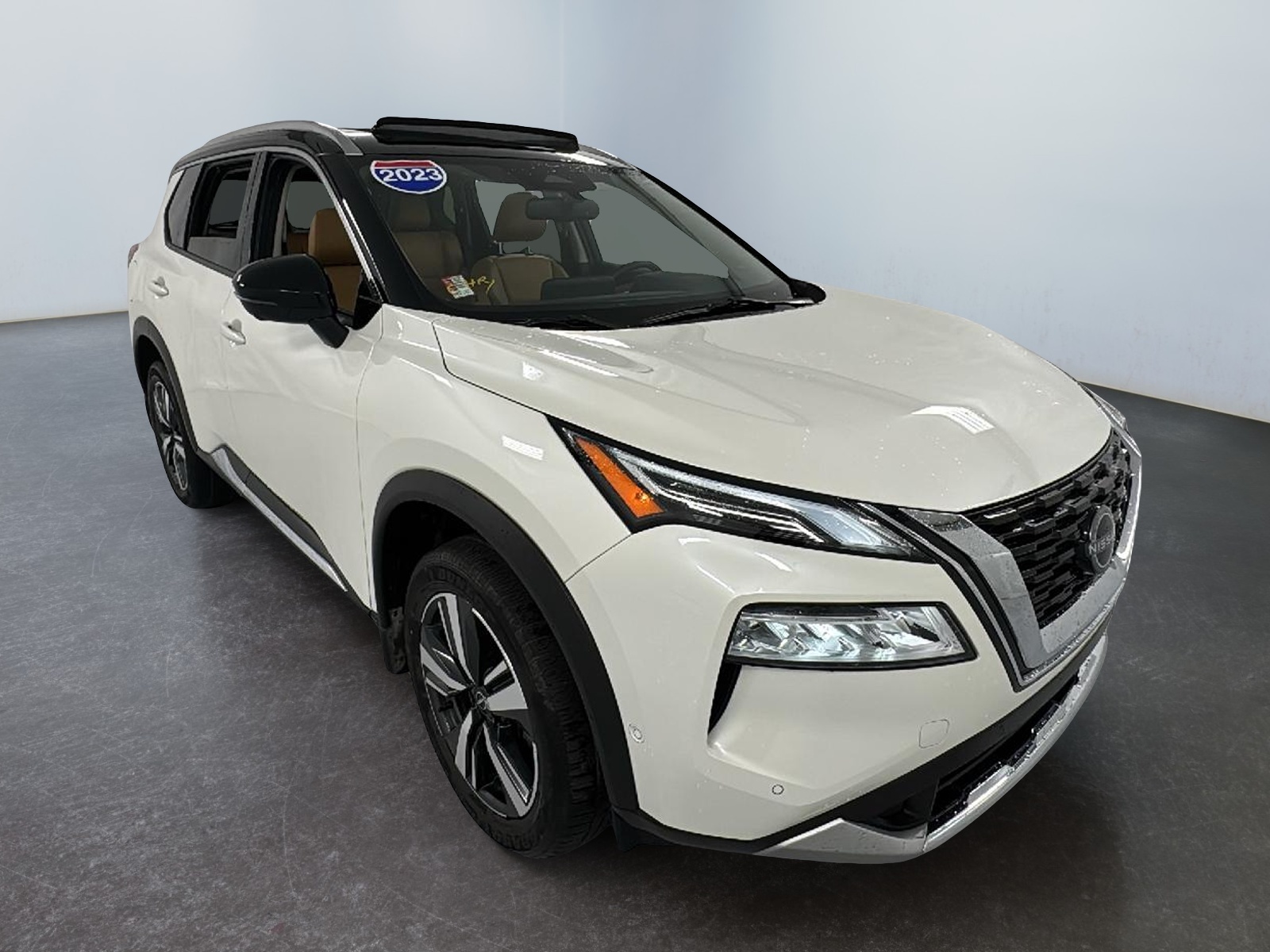 2023 Nissan Rogue Platinum 1