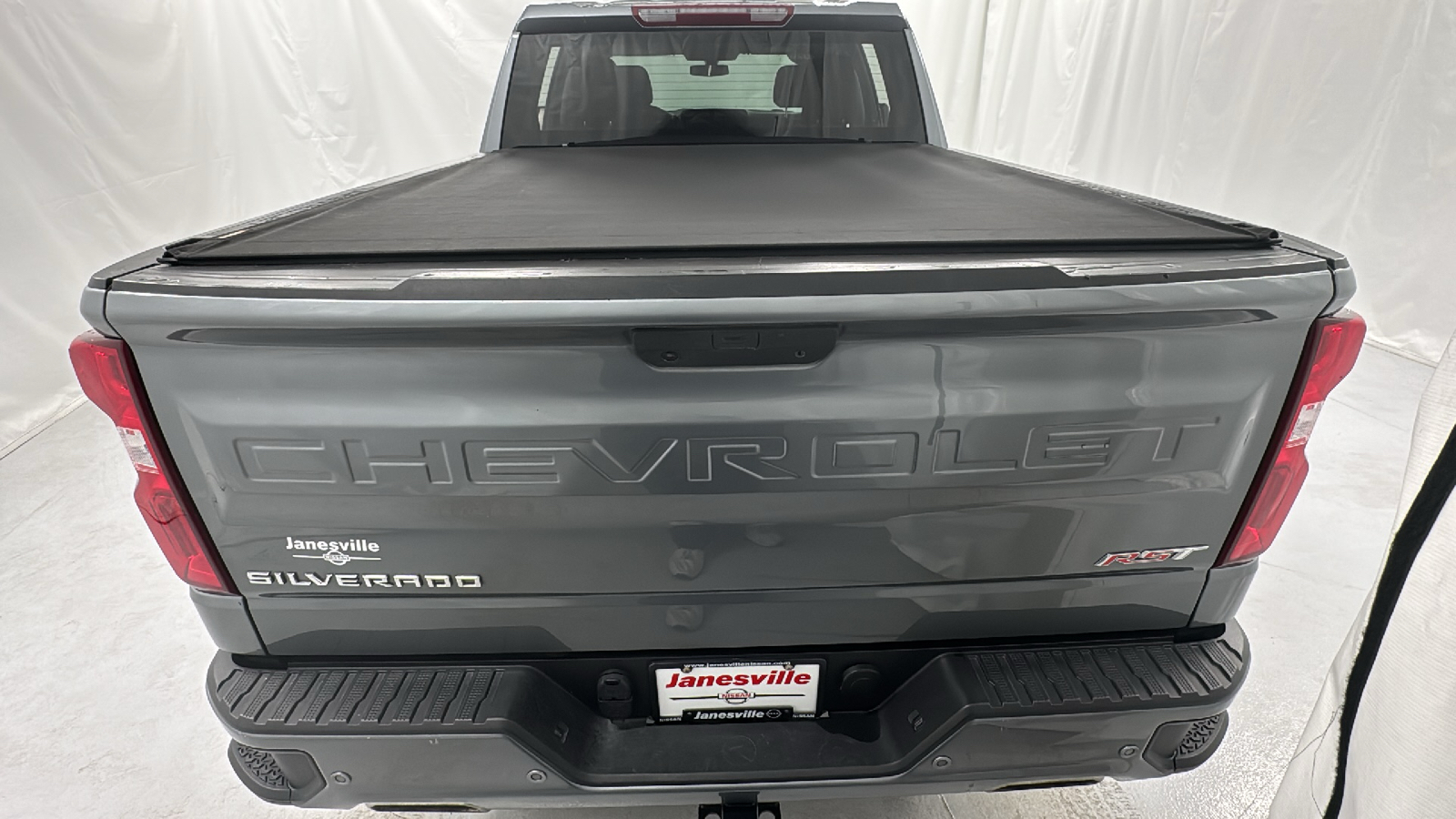 2020 Chevrolet Silverado 1500 RST 4