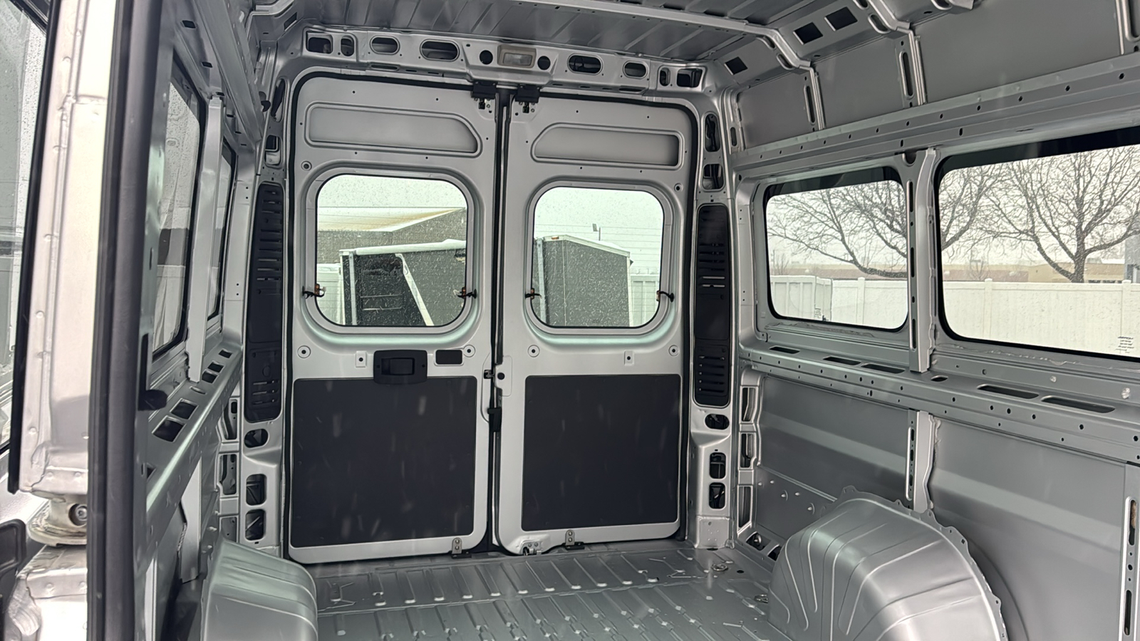 2023 Ram ProMaster 3500 Window Van High Roof 23