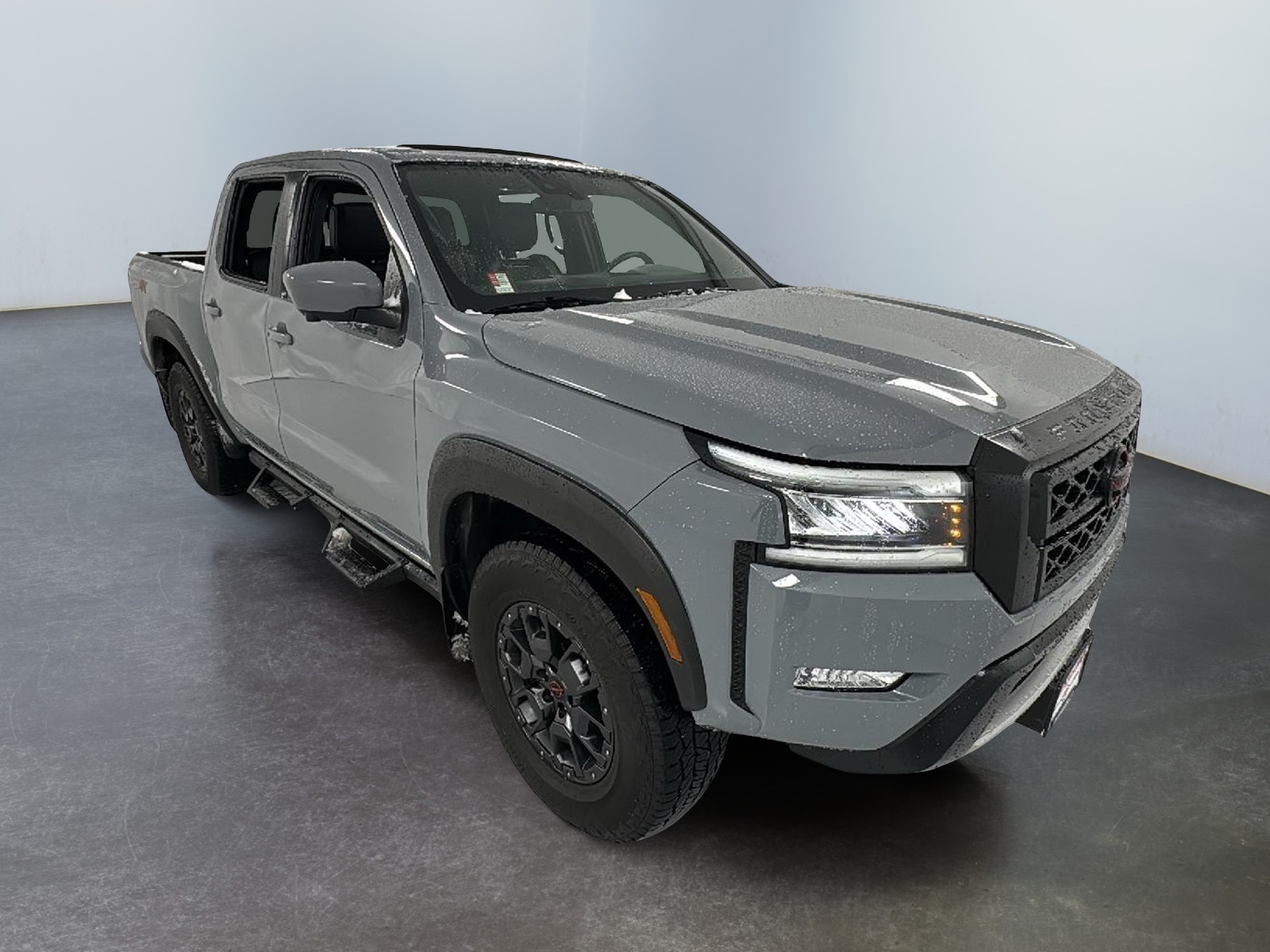 2023 Nissan Frontier PRO-4X 1