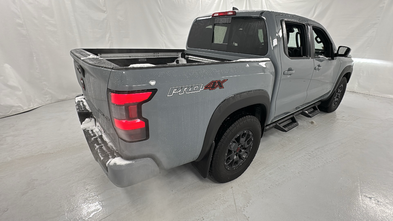 2023 Nissan Frontier PRO-4X 3