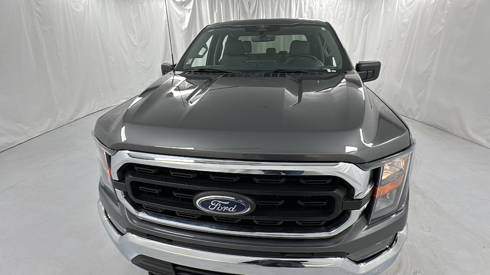 2023 Ford F-150 XLT 8