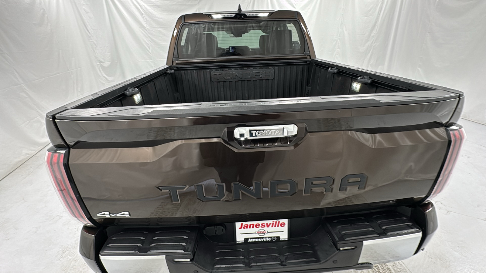 2022 Toyota Tundra Limited 4