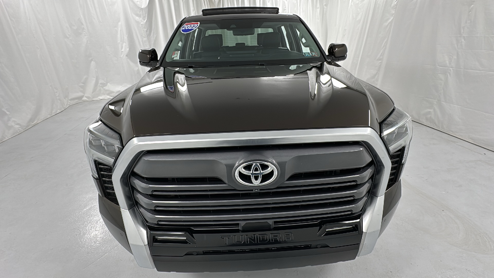 2022 Toyota Tundra Limited 8