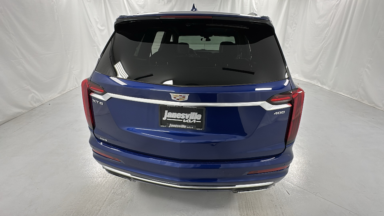 2023 Cadillac XT6 Premium Luxury 4