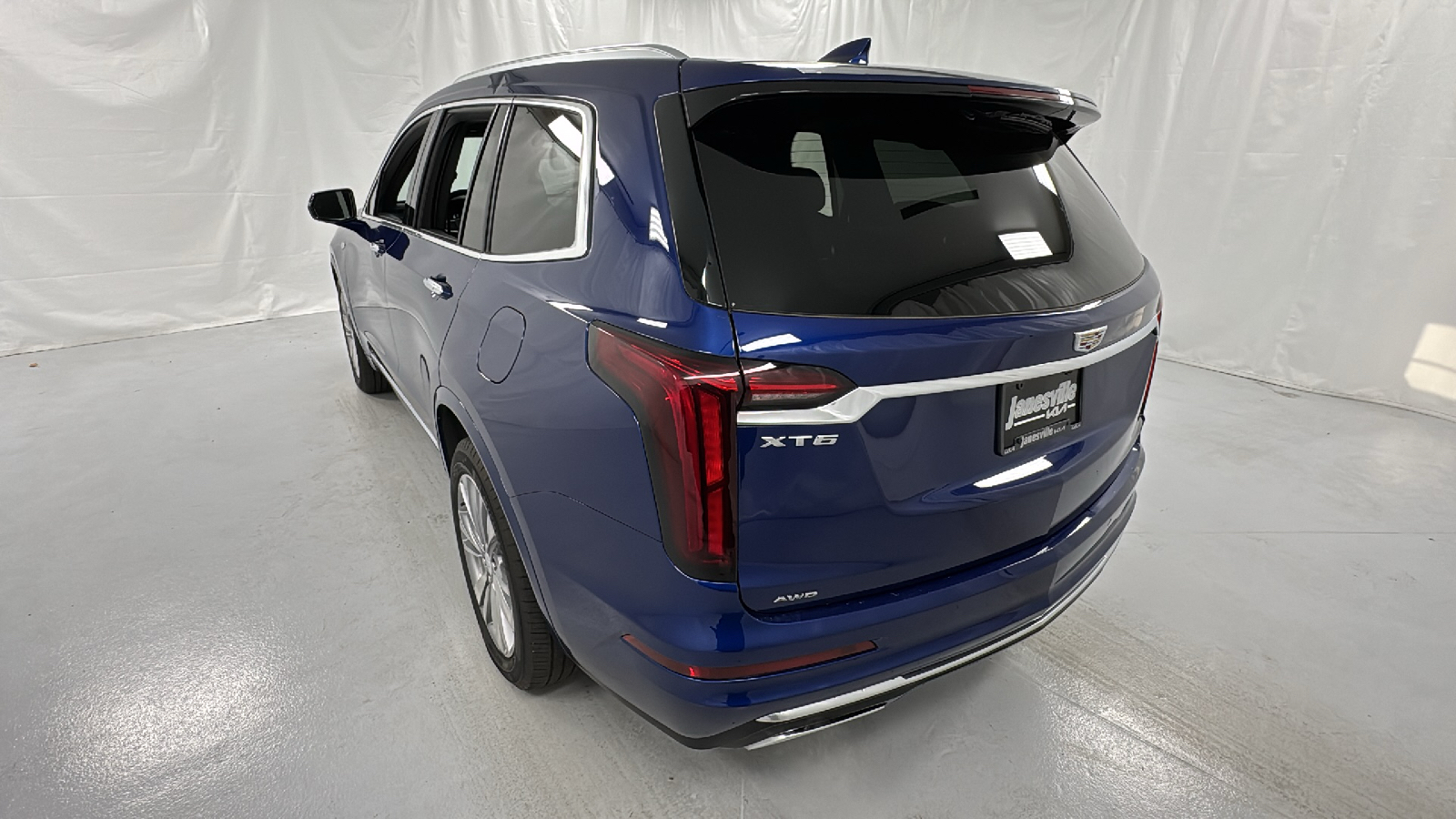 2023 Cadillac XT6 Premium Luxury 5