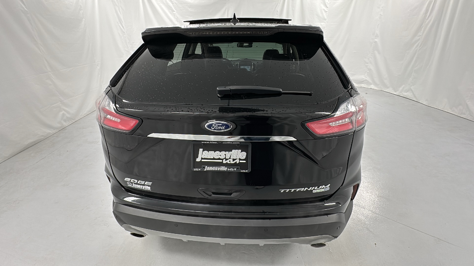 2020 Ford Edge Titanium 4