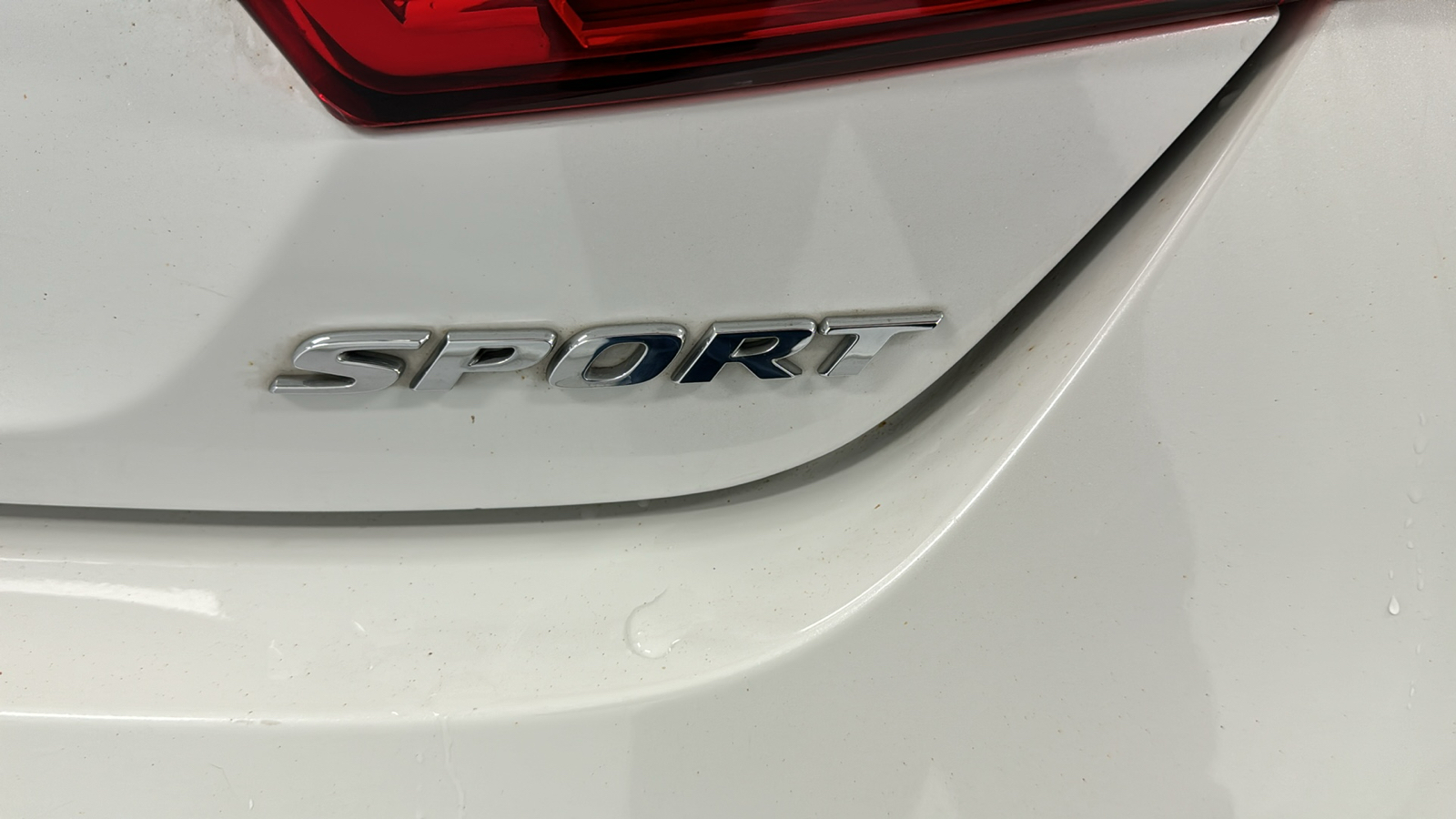 2018 Honda Accord Sport 31