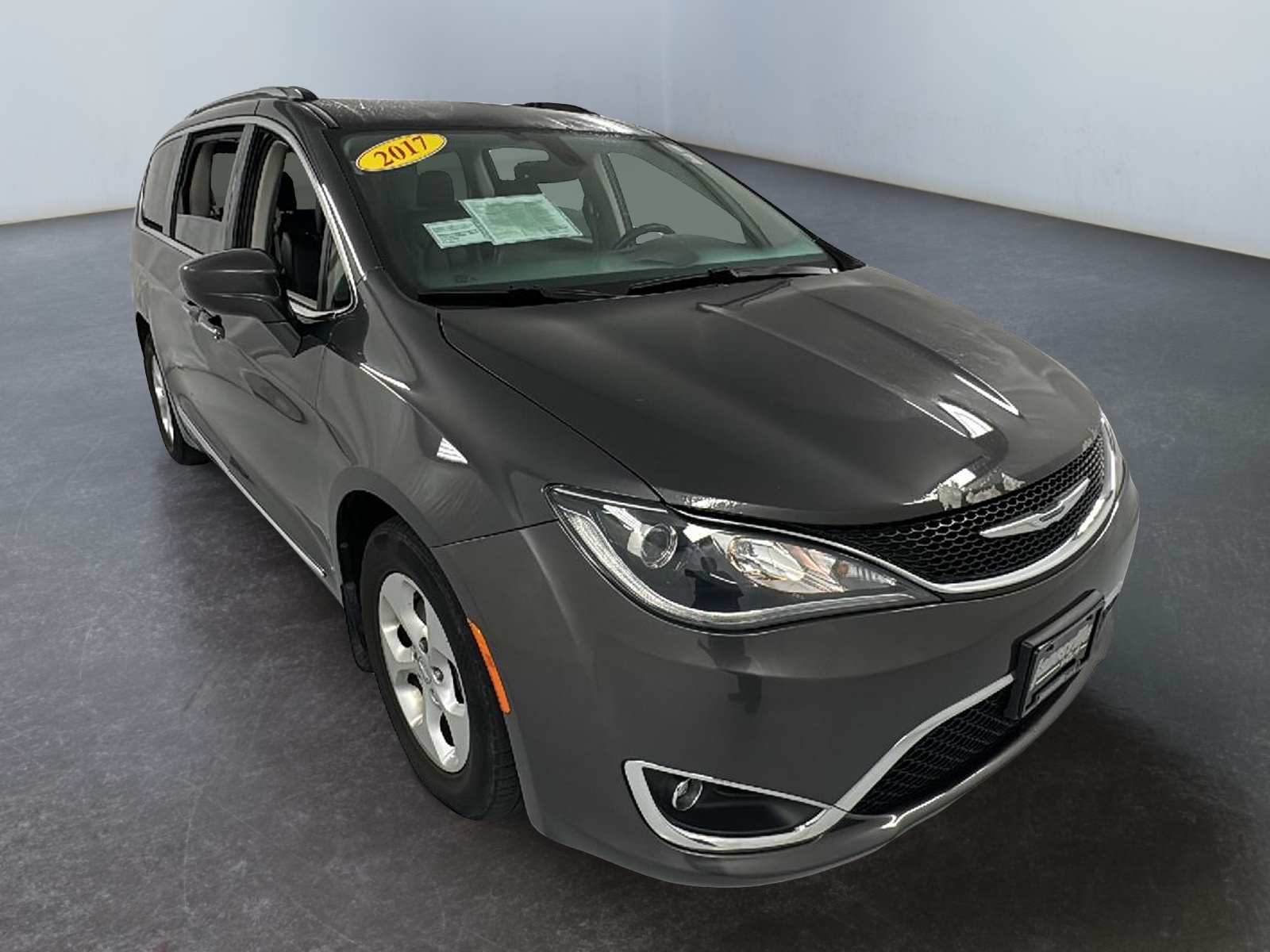 2017 Chrysler Pacifica Touring L Plus 1