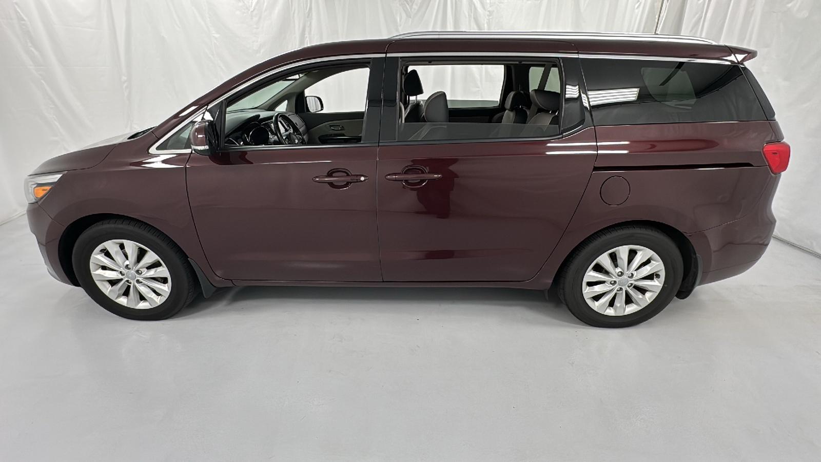 2018 Kia Sedona EX 6