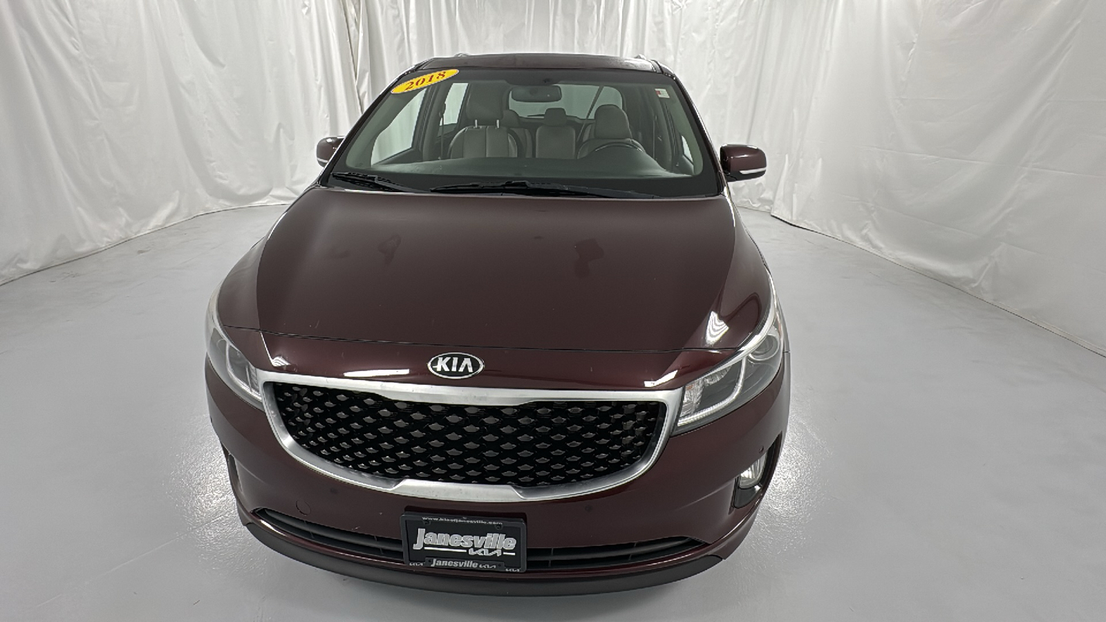 2018 Kia Sedona EX 8