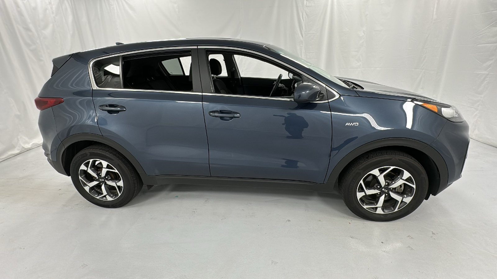 2022 Kia Sportage LX 2