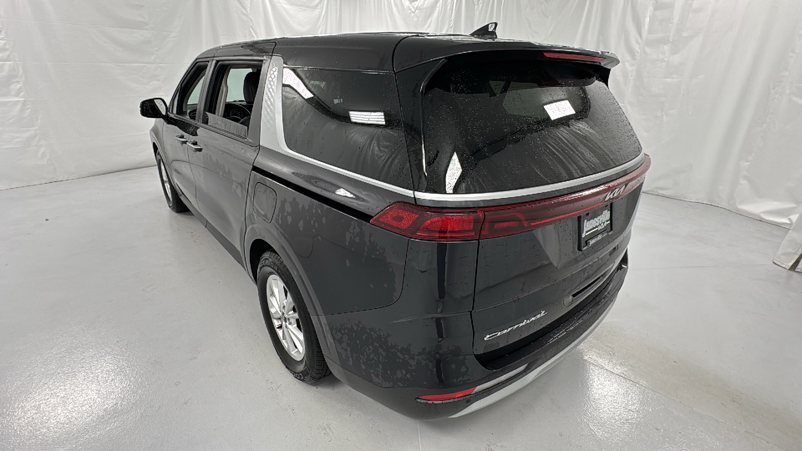 2022 Kia Carnival LXS 5