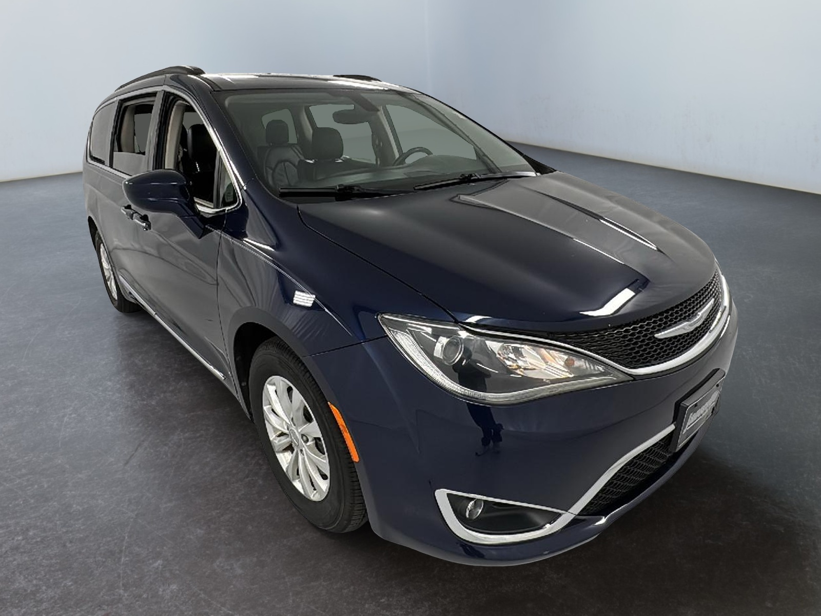 2017 Chrysler Pacifica Touring L 1