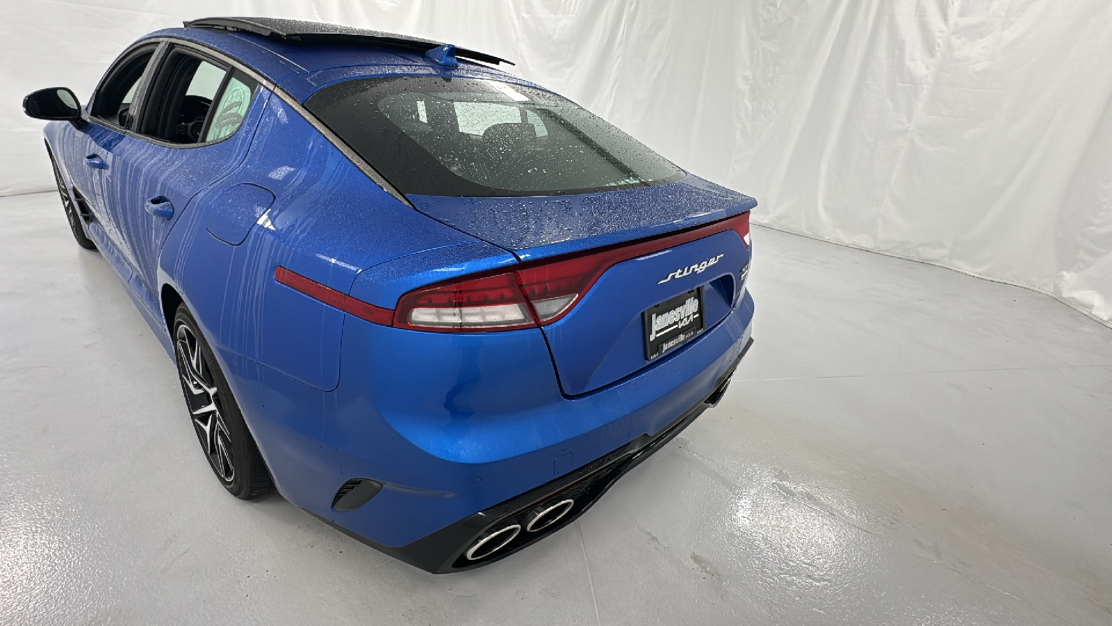 2022 Kia Stinger GT-Line 5