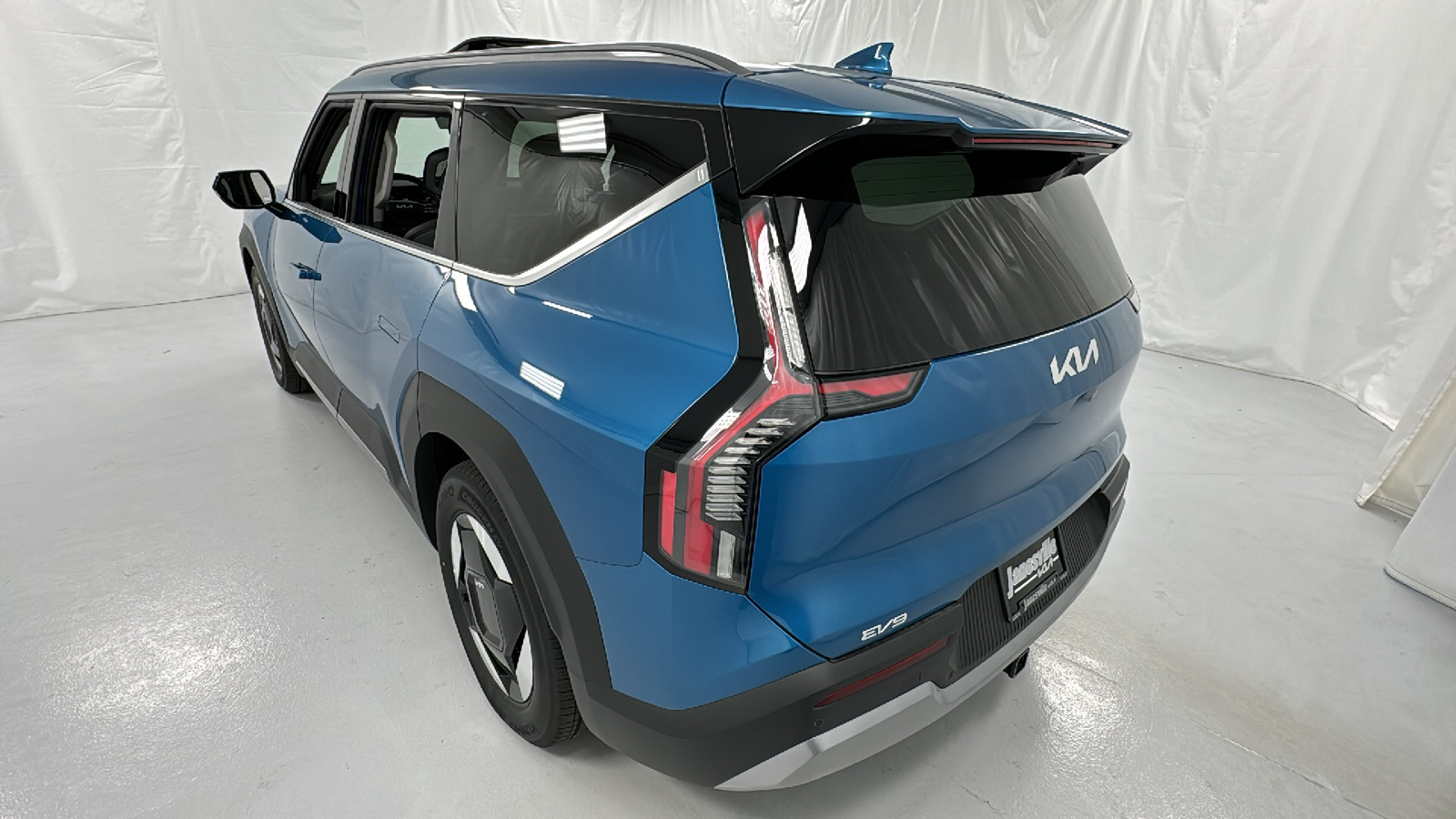 2024 Kia EV9 Wind 5