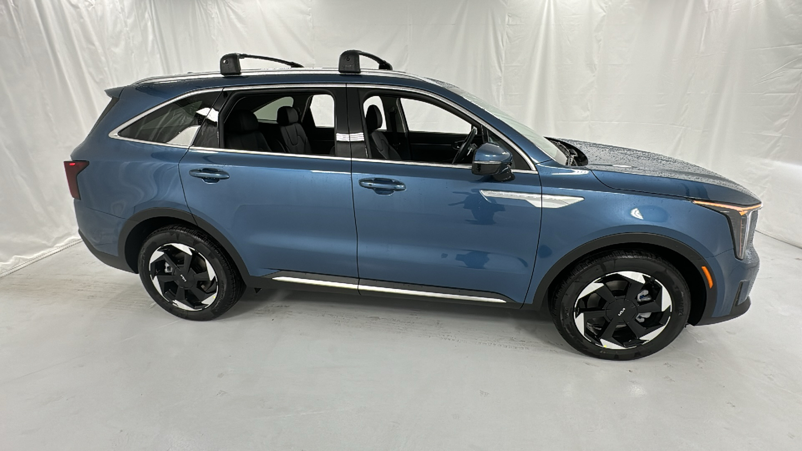 2025 Kia Sorento Hybrid EX 2