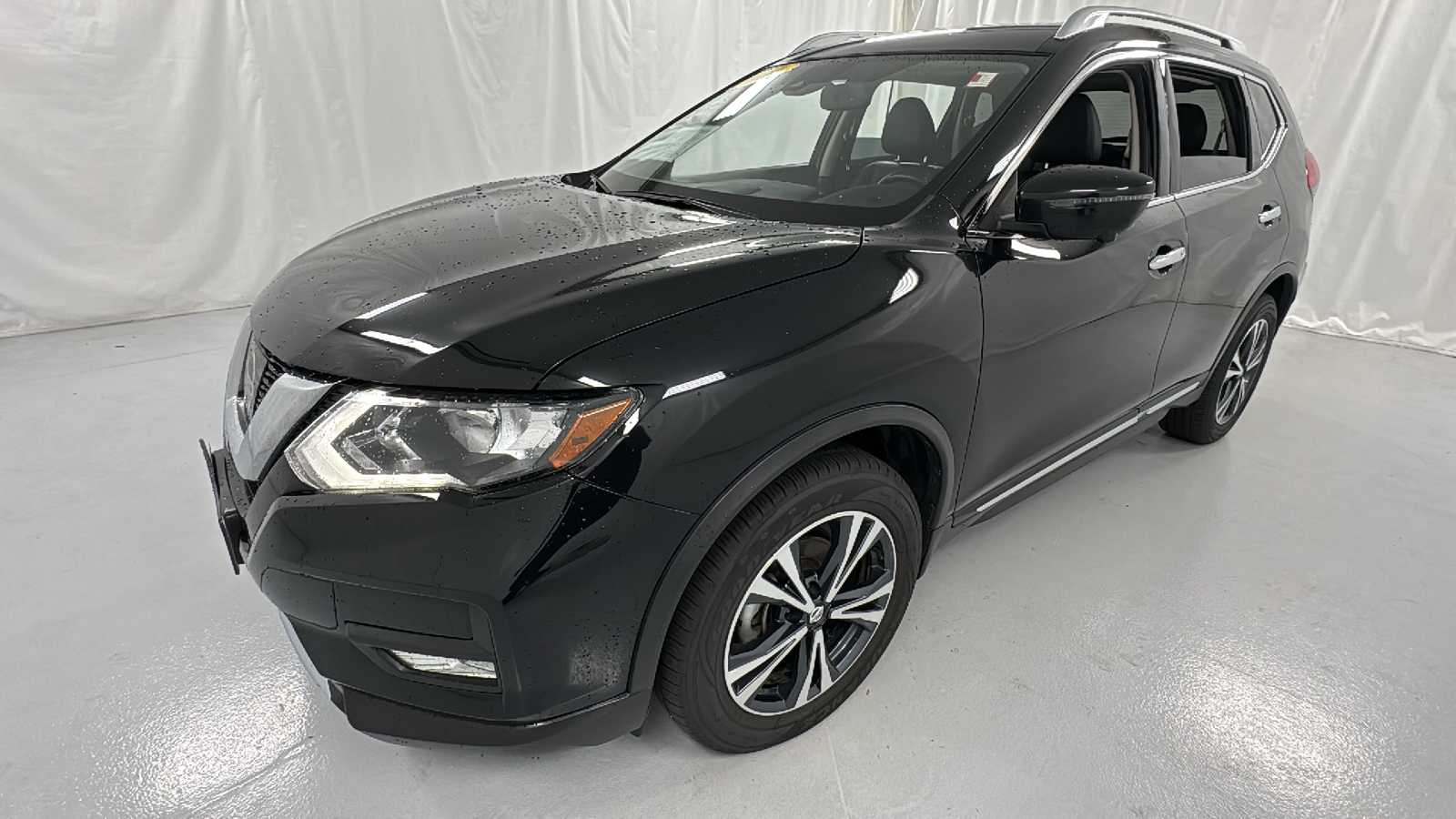 2017 Nissan Rogue SV 7