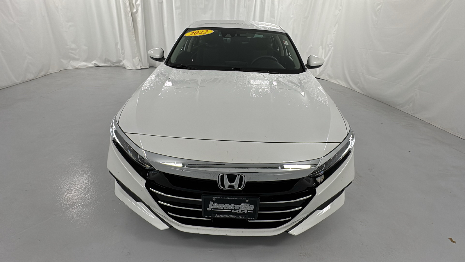 2022 Honda Accord LX 8