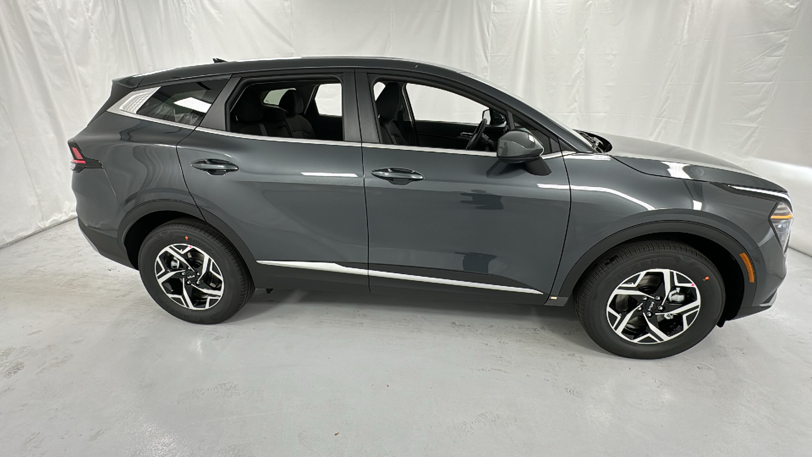 2025 Kia Sportage LX 2