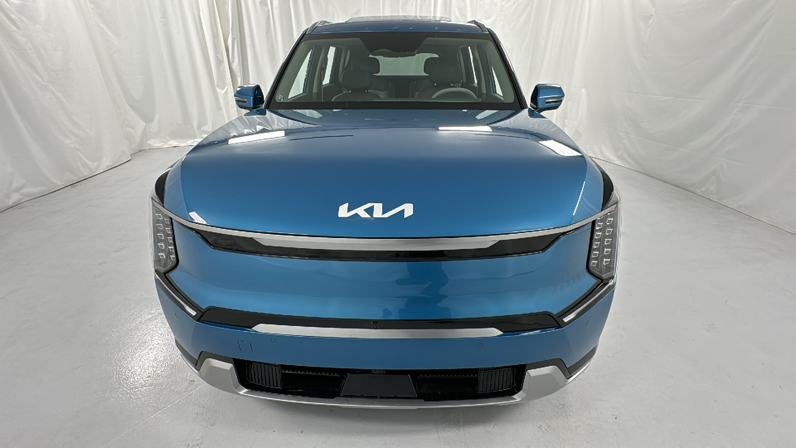 2024 Kia EV9 Land 8