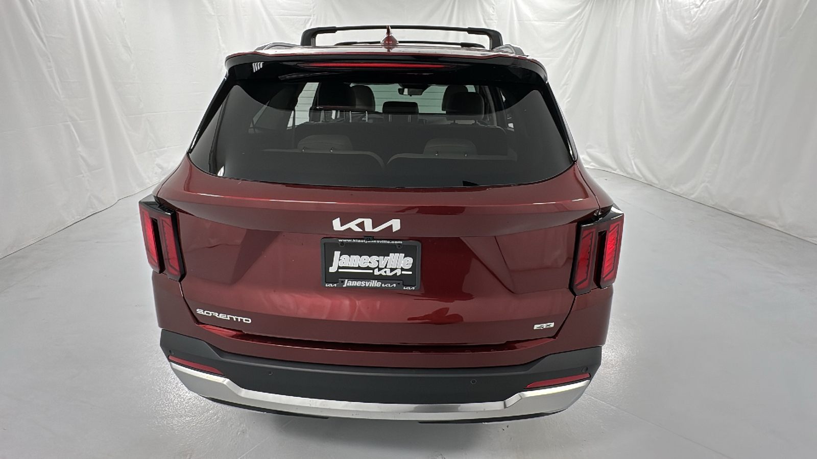 2025 Kia Sorento S 4