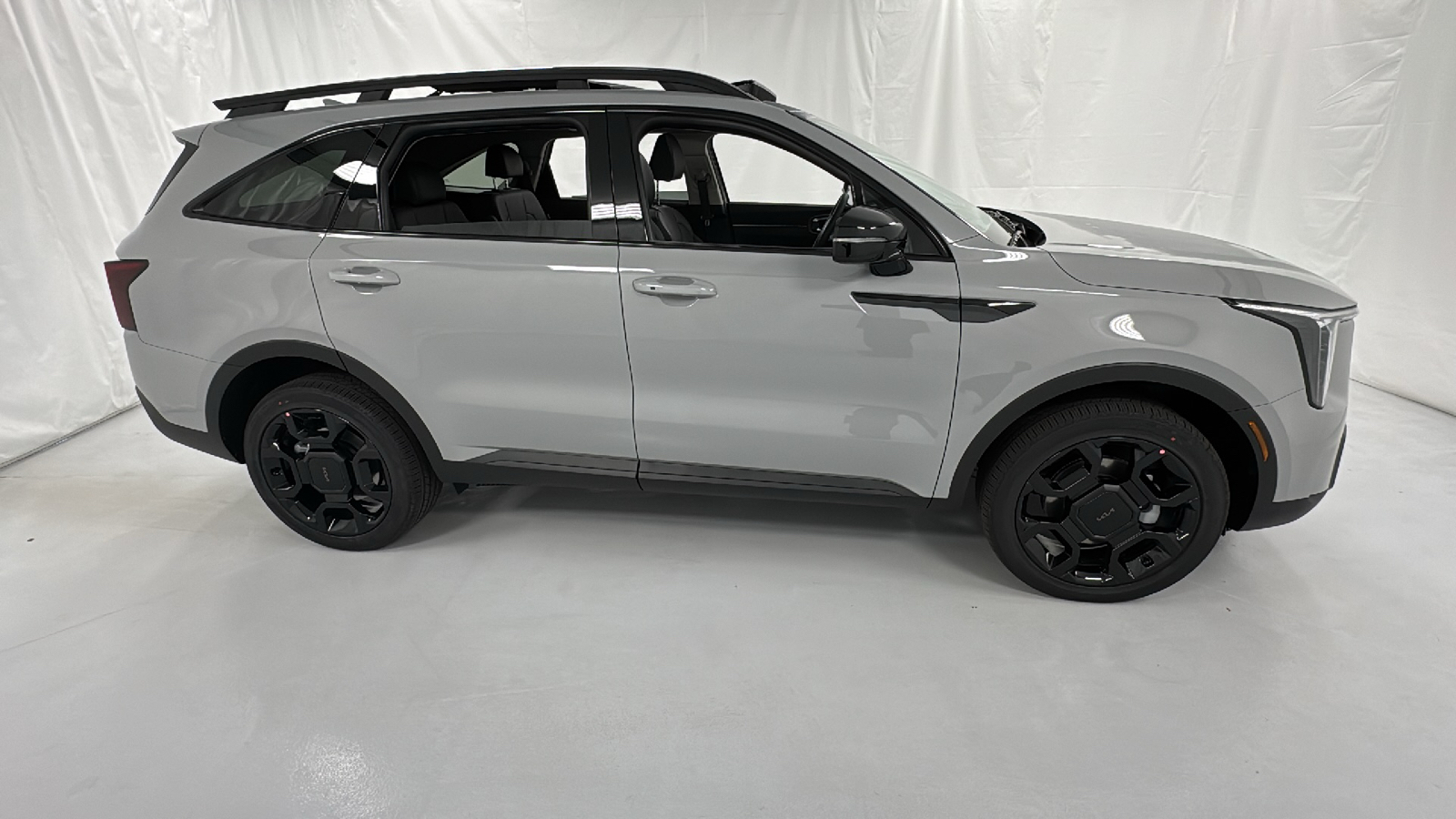 2025 Kia Sorento X-Line EX 2