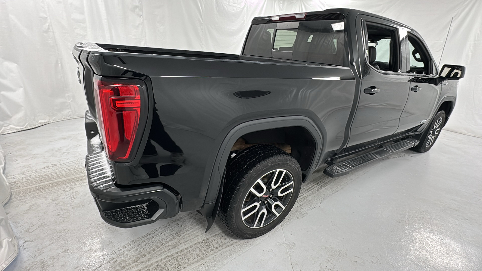 2020 GMC Sierra 1500 AT4 3