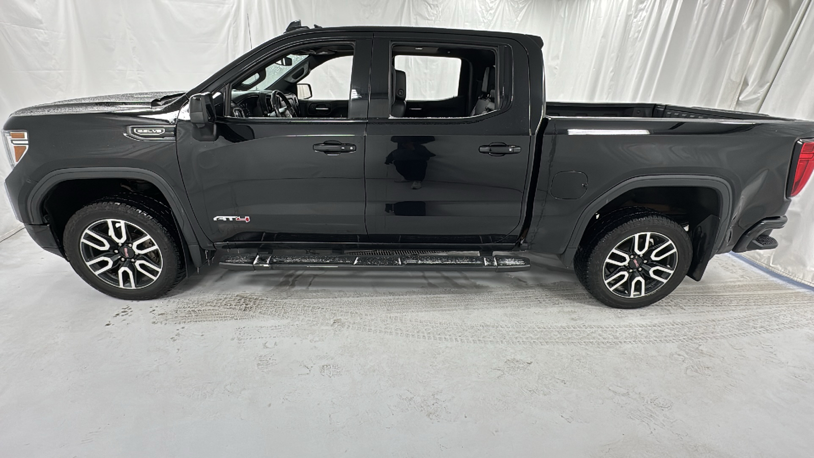 2020 GMC Sierra 1500 AT4 6